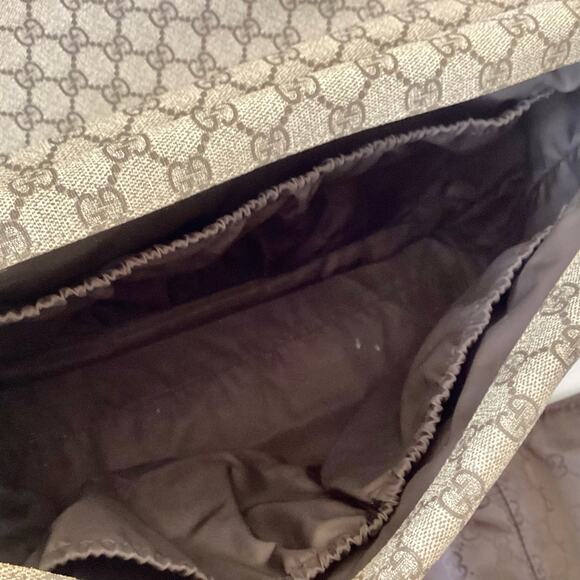 Gucci Beige and Brown Baby Bag - Picture 12 of 16